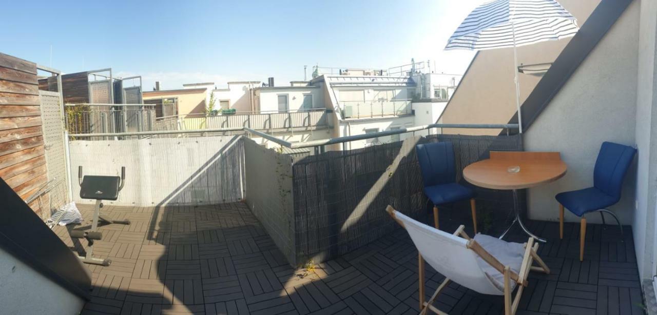 Roof Top Apartment With Views. 维也纳 外观 照片